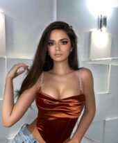 Kiyana +971506129535