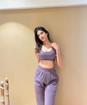 Kirella khan +971561668599