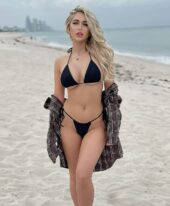 Velmira +971567858207